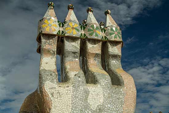 cheminées-casa-batllo-barcelone