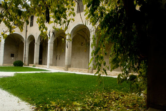 cloitre-musée-savoie-chambéry