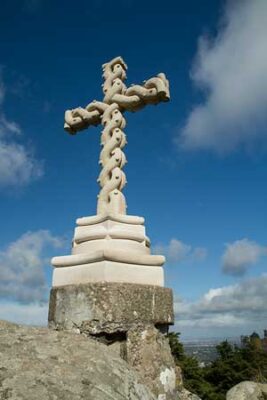 haute-croix-sintra-palacio-da-pena