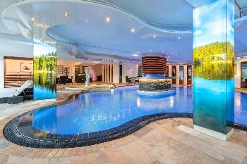 hotel-5-etoiles-famille-foret-noire