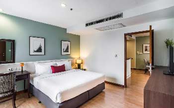 hotel-bangkok-famille-avec-piscine