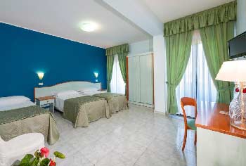 hotel-club-enfant-sicile
