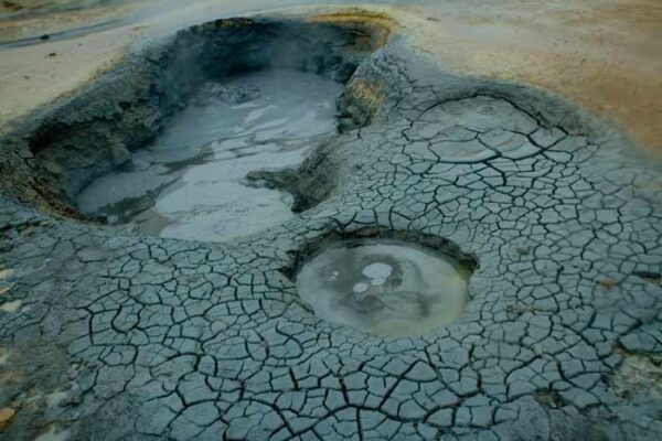 marmite-de-boue-volcan-islande-hverir