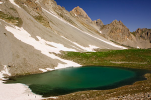 rando-enfant-lac-des-Rouites-dans-le-Queyras