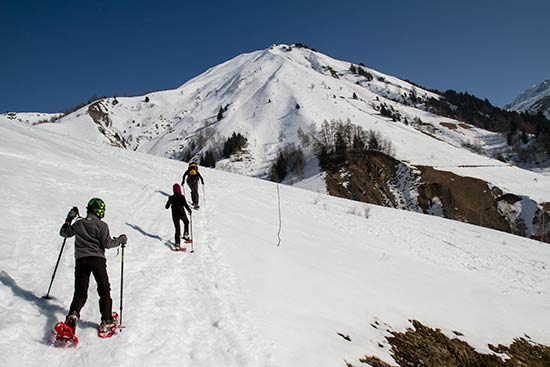 raquette-a-neige-enfant-alpes