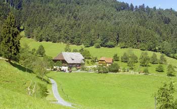 sejour-a-la-ferme-famille-foret-noire