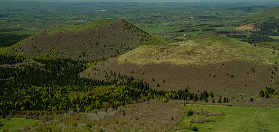 volcan-auvergne-vu-depuis-puy-de-dome