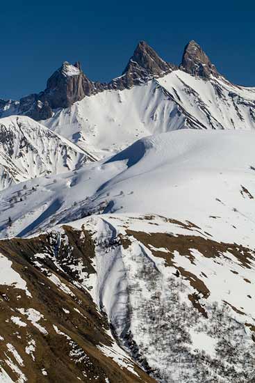 aiguilles-d'arves-en-hiver-savoie-alpes