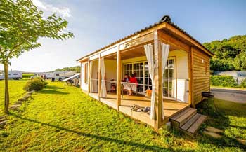 camping-pyrenees-en-famille