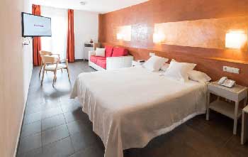 chambre-familiale-rosas