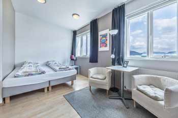 guesthouse-famille-islande