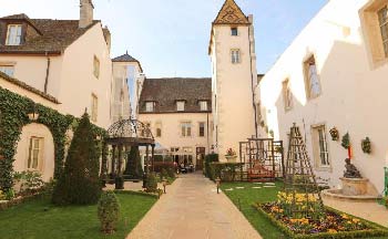 hotel-5-etoiles-famille-beaune