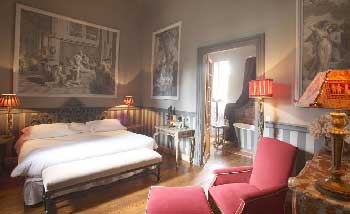 hotel-5-etoiles-famille-nimes