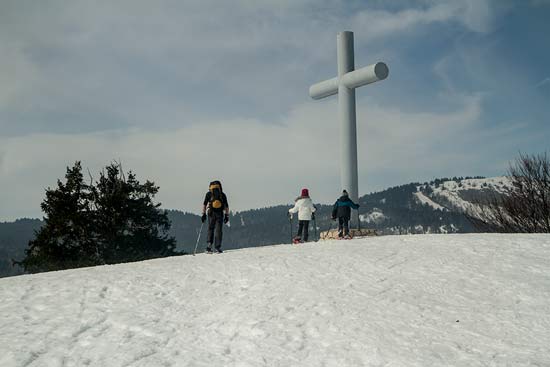 massif-des-bauges-randonneur-enfant