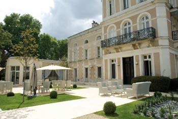 chateau-famille-poitiers