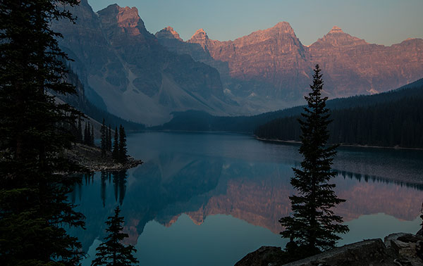lac-moraine-rocheuses-canadiennes