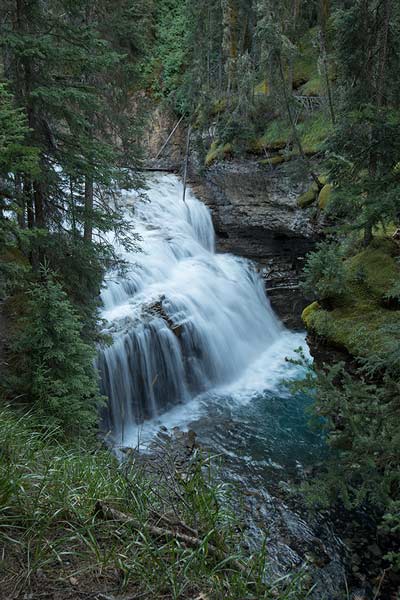 canyon-johnston-cascade-parc-national-banff