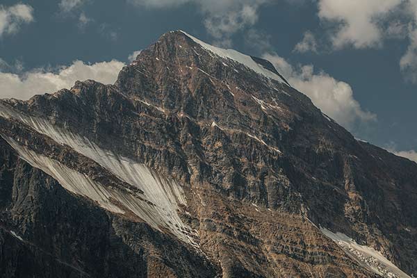 mont-edith-cavell-alberta-canada