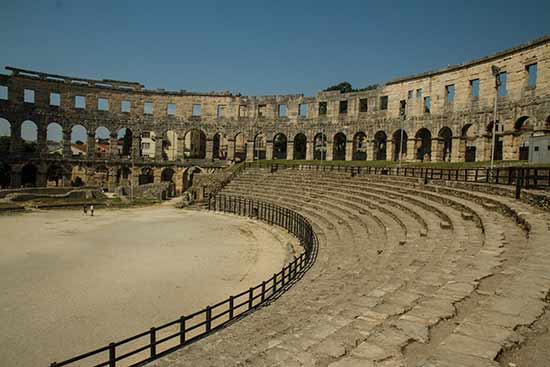 ville-Croatie-Pula-arènes