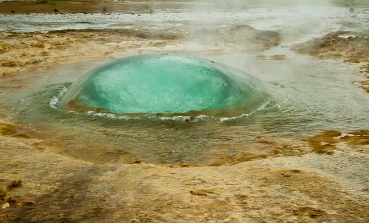 geyser-Strokkur-Islande