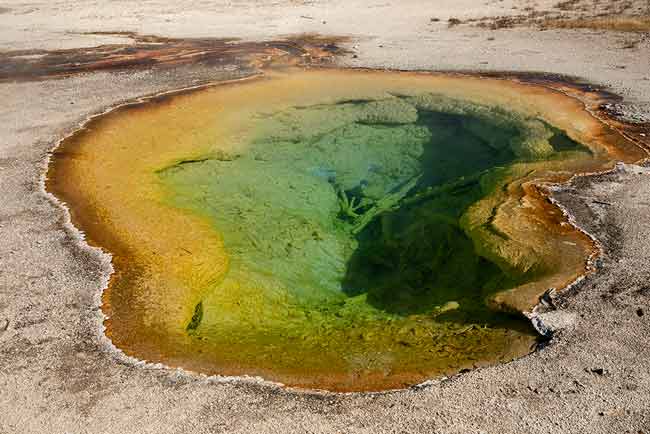 Road-trip Amérique du Nord au Sud: préparation et itinéraires -Biscuit-Basin-Midway-Geyser--Yellowstone-USA