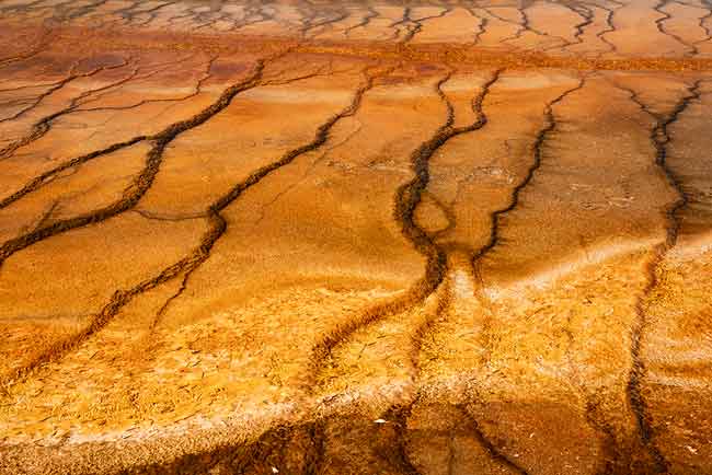 -lac-Prismatic-Midway-Geyser-Yeollowstone-USA