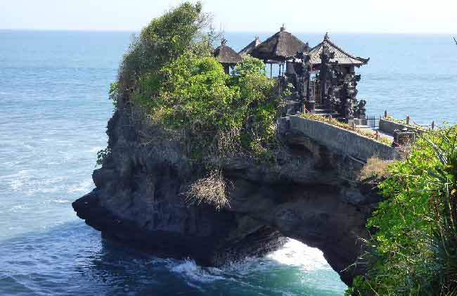 temple-Tanah-Lot-bali