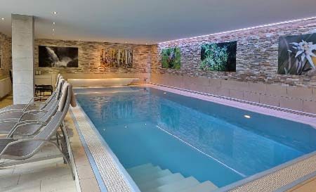 hotel-famille-autriche-tyrol-avec-piscine