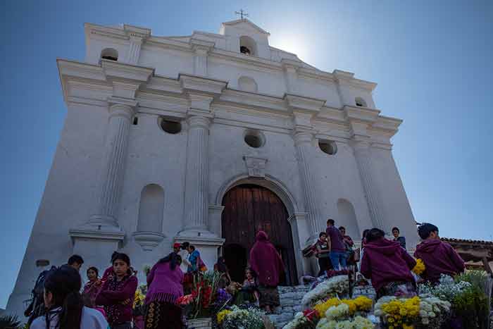 chichicastenango-eglise-guatemala